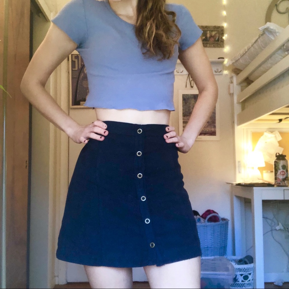 Hollister size 1 button up skirt